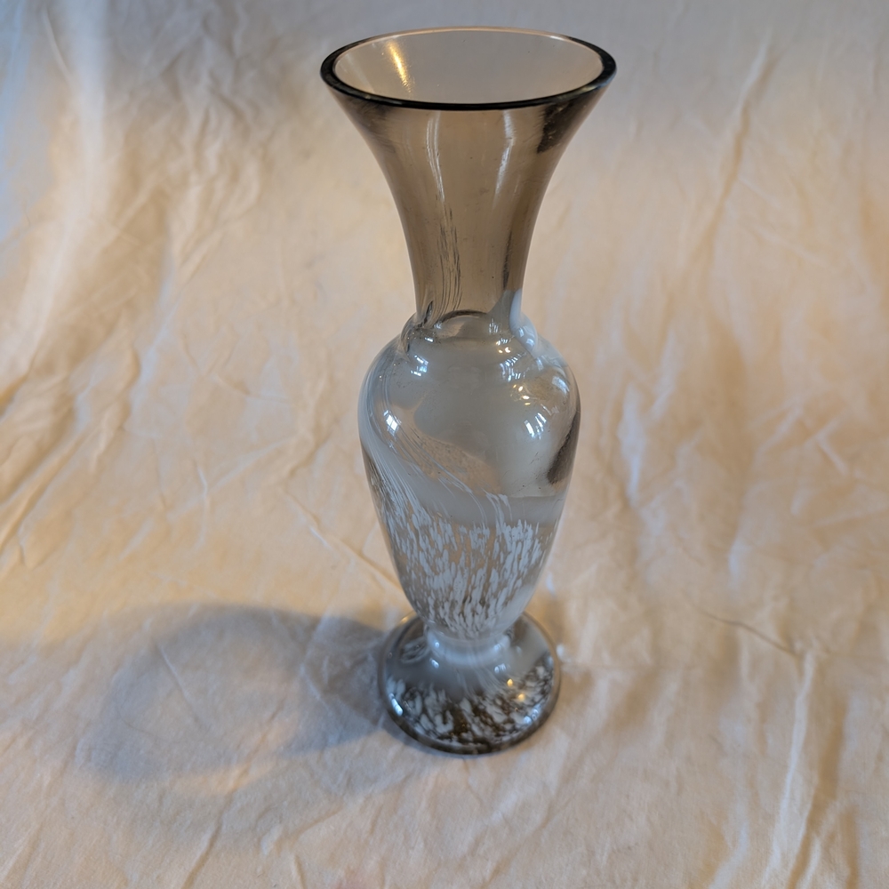 2/50$ Vintage Gray Smoke Hand Blown Glass Bud Vase